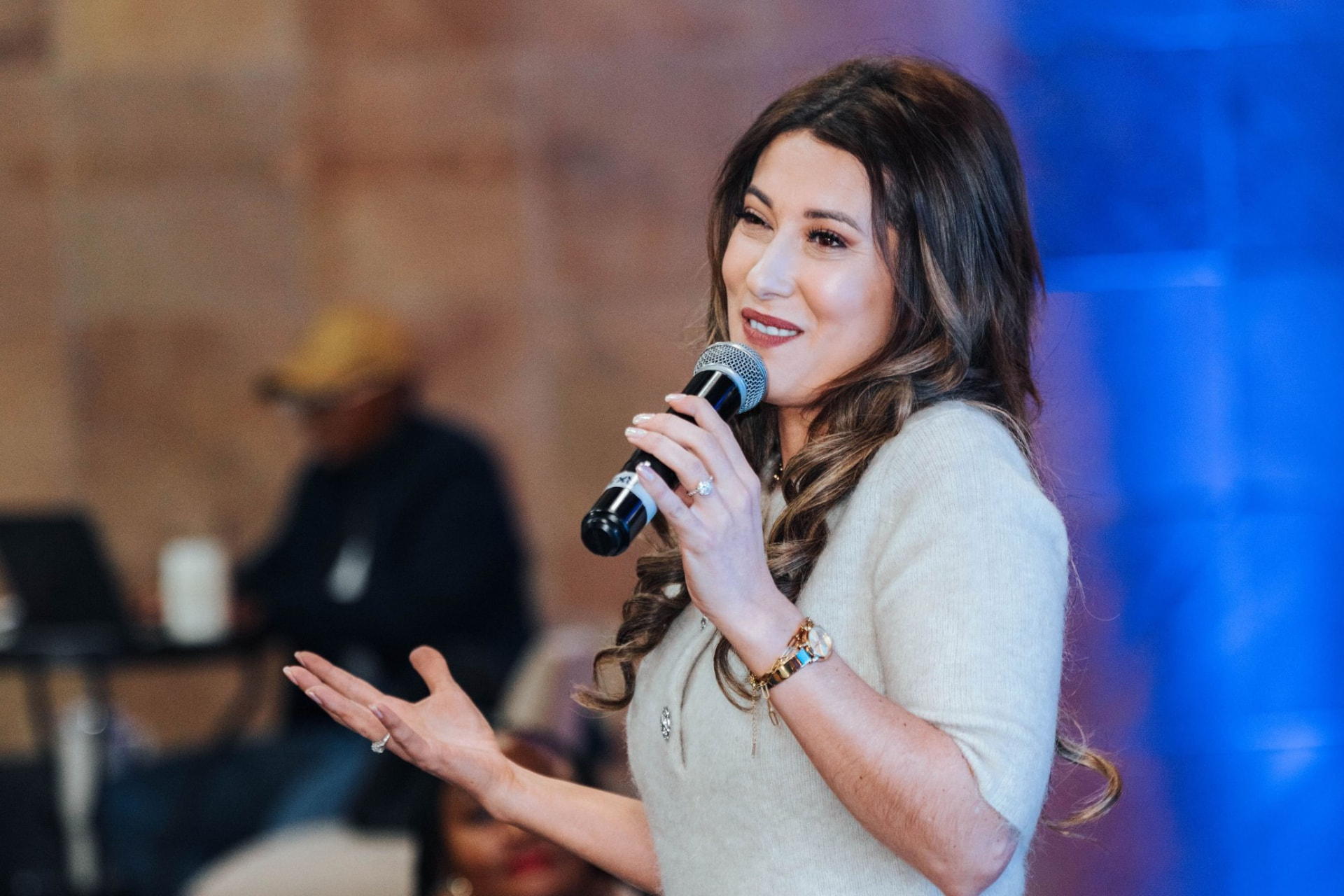 Danielle Steynvaardt speaking to an audience at a business event